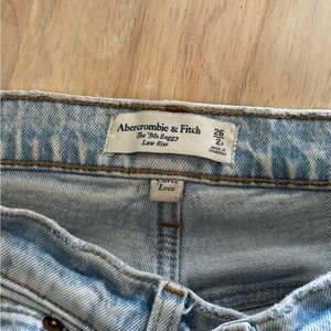Abercrombie & Fitch low rise baggy jeans